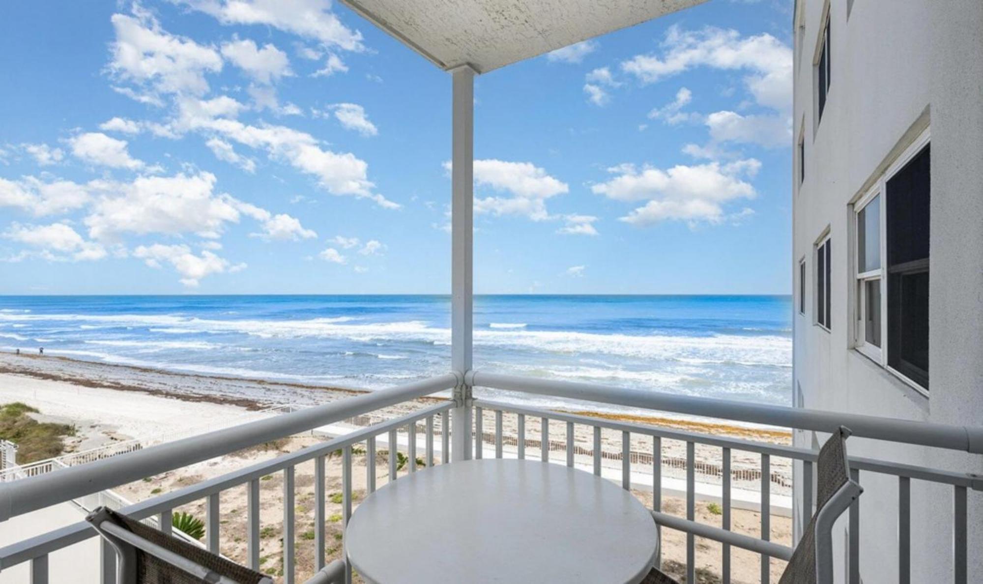 Space Coast Retreat At Sandpiper Towers 卫星海滩 外观 照片
